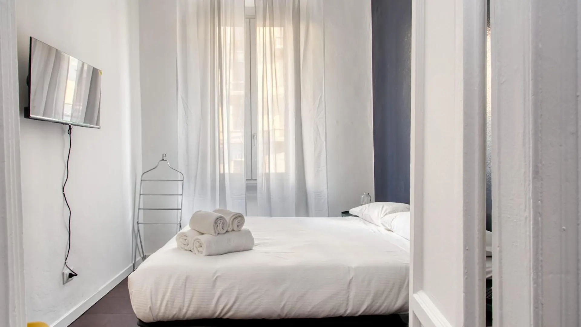 Joivy Cosy 3Br Flat In The Centre Of Milan Apartment Italy